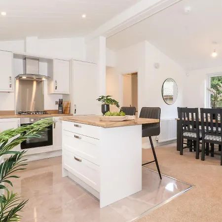 Holiday home Unique Luxury Windermere