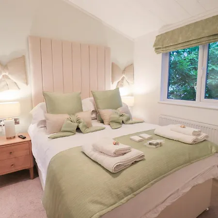 Unique Luxury Windermere